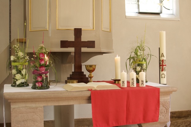 Kirche.Anraff.Altar - 1